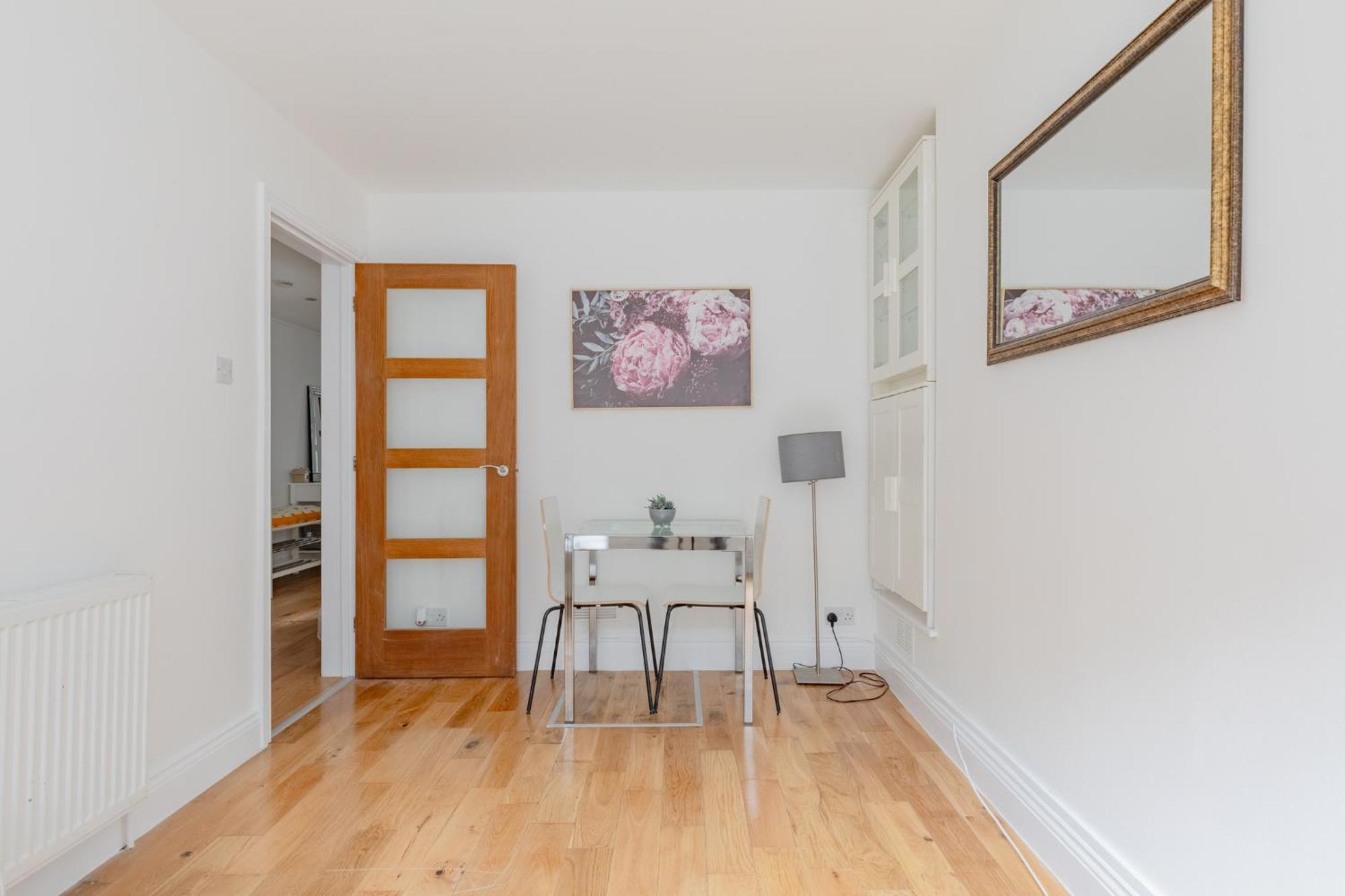 Cosy 1bd Flat Heart Of North West Appartamento